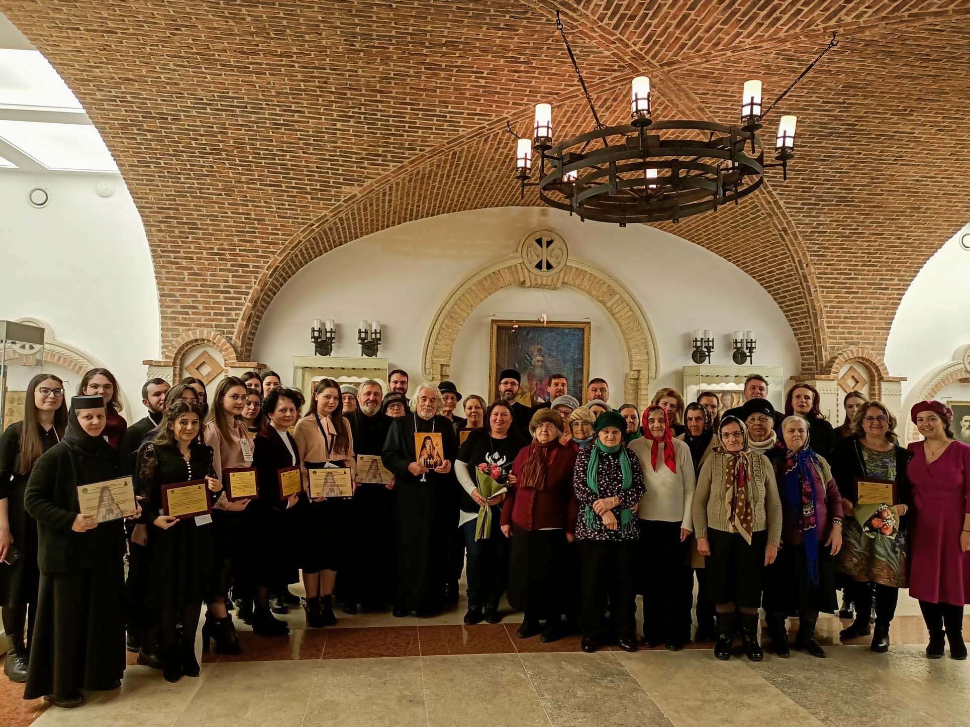 Despre noi | Centrul de Zi pentru vârstnici „Sfântul Ierarh Iosif cel Milostiv”