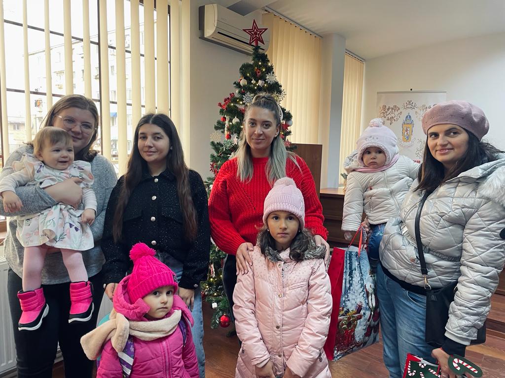 De Ajunul Sfântului Nicolae am organizat  în cadrul Centrului de zi Sfântul Ierarh Iosif cel Milostiv o activitate specială.