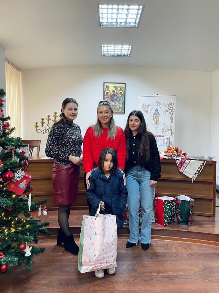 De Ajunul Sfântului Nicolae am organizat  în cadrul Centrului de zi Sfântul Ierarh Iosif cel Milostiv o activitate specială.